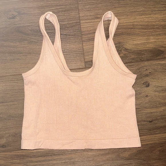 Peach Ribbed Tank Top - Picture 2 of 3